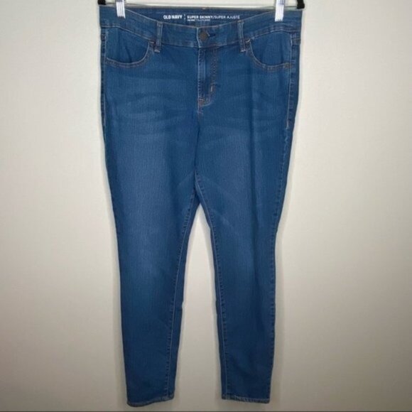 Old Navy Denim - Old navy women’s super‎ skinny dark wash jeans